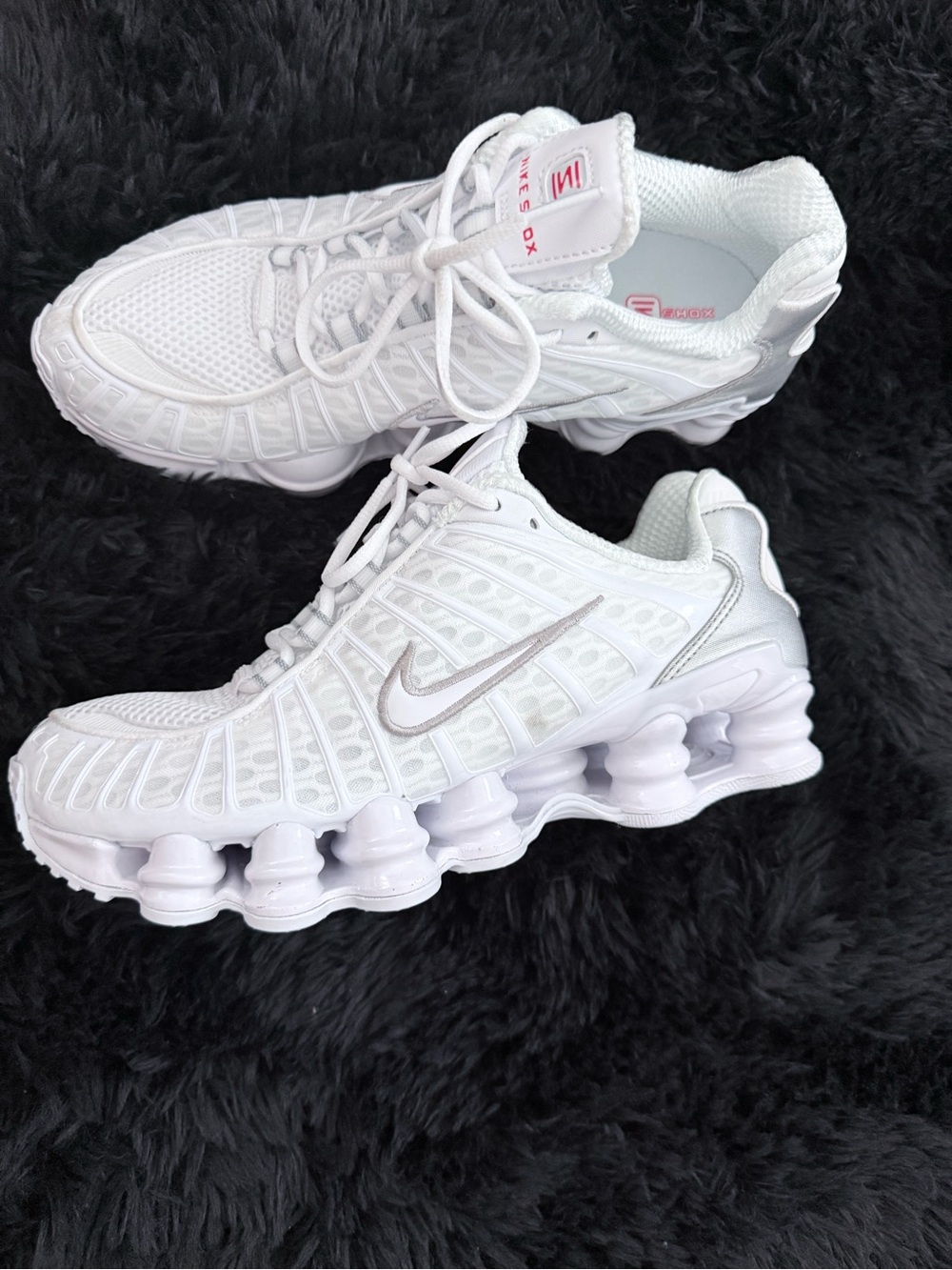 Nike Women’s White & Silver Rebound Running Sneakers size 8 in women 6.5Y unisex - Picture 11 of 12
